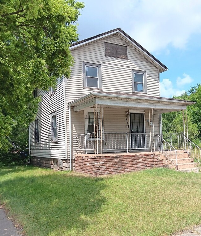 property at 578 Tennessee St