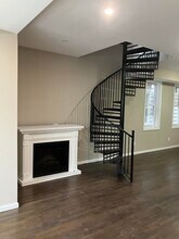 124 W 27th St in Bayonne, NJ - Building Photo - Building Photo