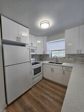 105 Windsor E in West Palm Beach, FL - Building Photo - Building Photo