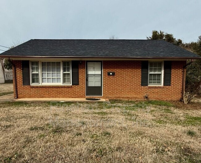 property at 1141 Eisenhower Rd