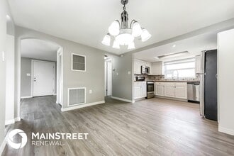 9025 Collage Ln in Port Richey, FL - Building Photo - Building Photo