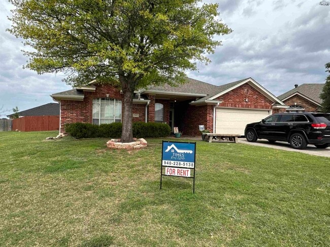 property at 5 Callie Ct