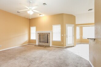 6004 SE 82nd Cir in Oklahoma City, OK - Building Photo - Building Photo