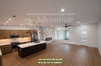 8 Cobble Hill Rd in Little Rock, AR - Building Photo - Building Photo