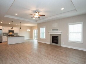 808 SW 11th St in Ankeny, IA - Building Photo - Building Photo