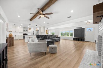 921 Indian Trail in Harker Heights, TX - Building Photo - Building Photo