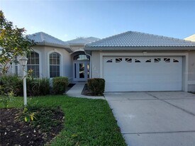 1141 Southlake Ct in Venice, FL - Building Photo