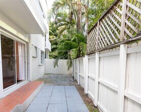 3007 Bird Ave in Miami, FL - Building Photo - Building Photo