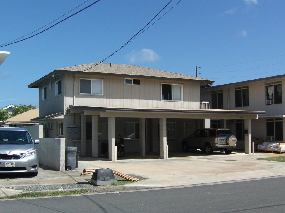 803 Ekela Ave in Honolulu, HI - Foto de edificio