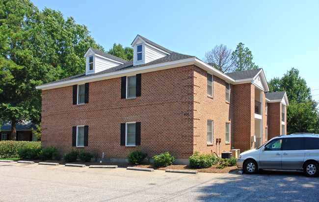 403 Wormwood Ln in Columbia, SC - Foto de edificio - Building Photo