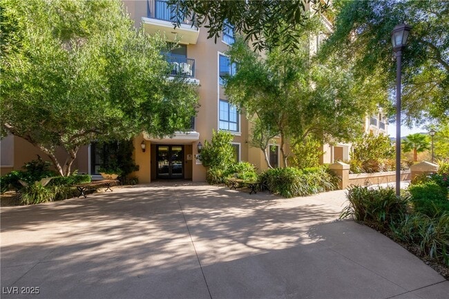 property at 29 Montelago Blvd