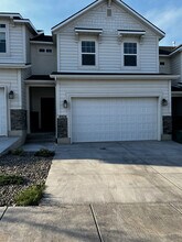4024 W 740 N in Lehi, UT - Foto de edificio - Building Photo