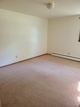 1244 Liberty St, Unit 1244 in Green Bay, WI - Foto de edificio - Building Photo