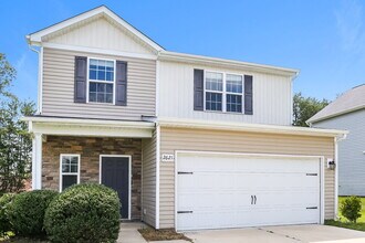 2621 Meadow Crossing Dr in Dallas, NC - Building Photo - Building Photo