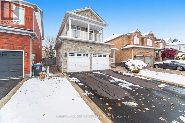 799 Silverthorn Mill Ave in Mississauga, ON - Building Photo - Building Photo