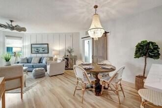 875 NW Flagler Ave, Unit 404 in Stuart, FL - Building Photo - Building Photo