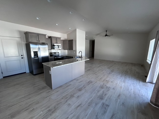 108 Centennial Ct in Kimberly, ID - Building Photo - Building Photo