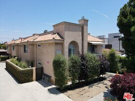 3822 Bentley Ave, Unit Unit203 in Culver City, CA - Building Photo