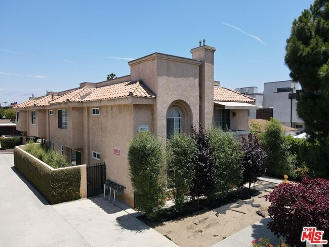 3822 Bentley Ave, Unit Unit203