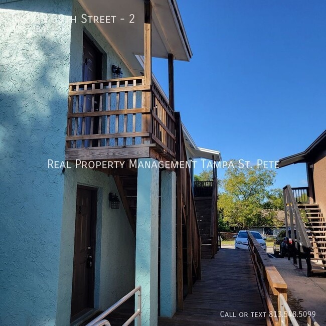 8427 N 39th St in Tampa, FL - Building Photo - Building Photo