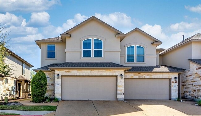 13400 Briarwick Dr in Austin, TX - Building Photo - Building Photo