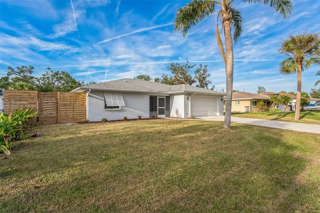 500 Randolph Rd in Venice, FL - Building Photo - Building Photo