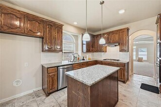 912 Foxtail Dr in Mansfield, TX - Building Photo - Building Photo