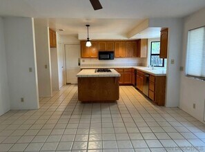 15520 Indian Head Ct in Ramona, CA - Building Photo - Building Photo