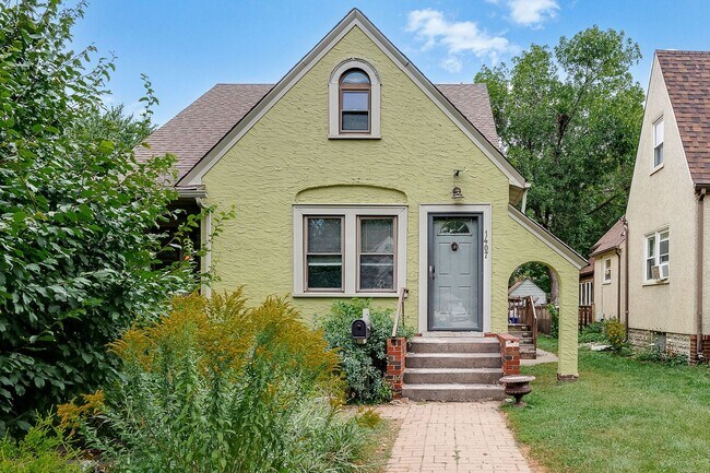 1407-1409 Hubbard Ave in St. Paul, MN - Building Photo - Building Photo