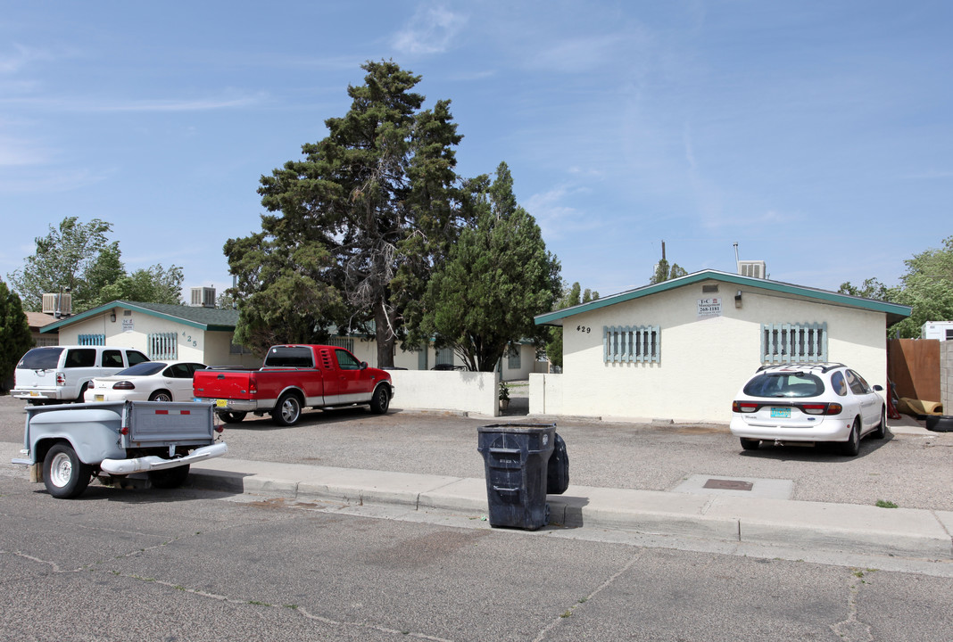 425-429 Tennessee St NE in Albuquerque, NM - Building Photo