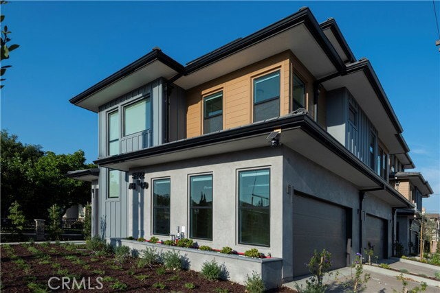 property at 5922 Encinita Ave