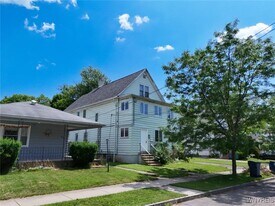 2841 Macklem Ave in Niagara Falls, NY - Building Photo