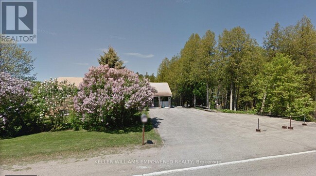 property at 850 Lockhart Rd