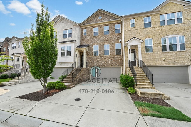 property at 811 Sunset Park Dr