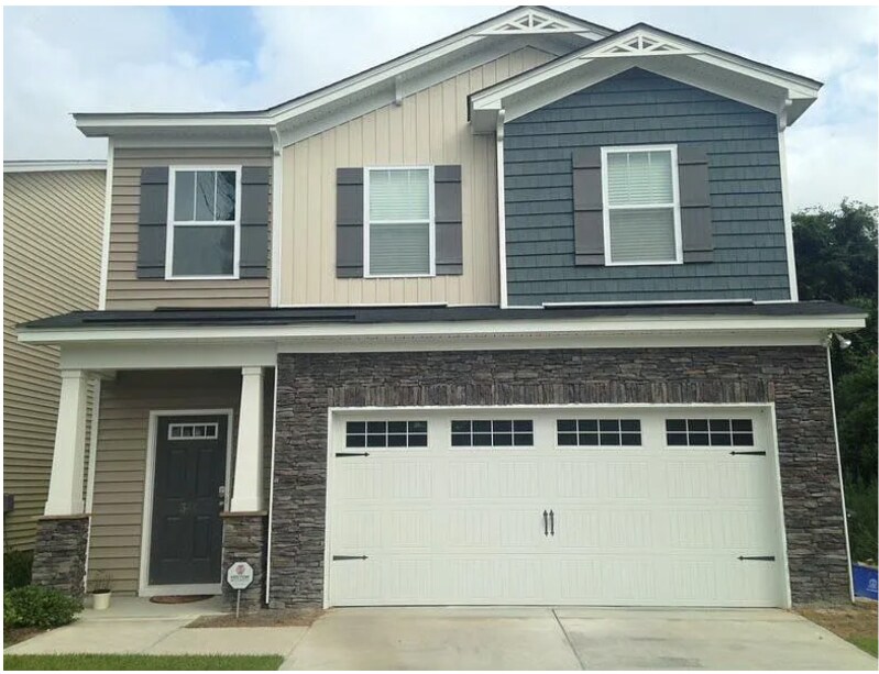 344 Eagle Feather Loop in Columbia, SC - Foto de edificio