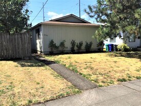 6543 N Maryland Ave in Portland, OR - Building Photo