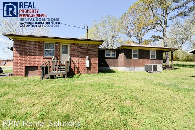 46 W Armstrong Ave in Auburntown, TN - Foto de edificio - Building Photo