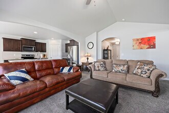 1146 Terra Ave in Twin Falls, ID - Building Photo - Building Photo