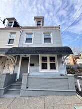 213 W Chew St in Allentown, PA - Building Photo - Building Photo