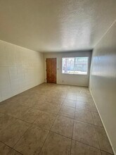 5233 E University Dr in Mesa, AZ - Building Photo - Building Photo