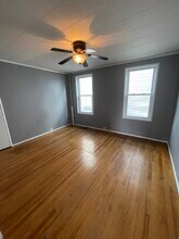 308 University Ave, Unit #1 in Lowell, MA - Building Photo - Building Photo