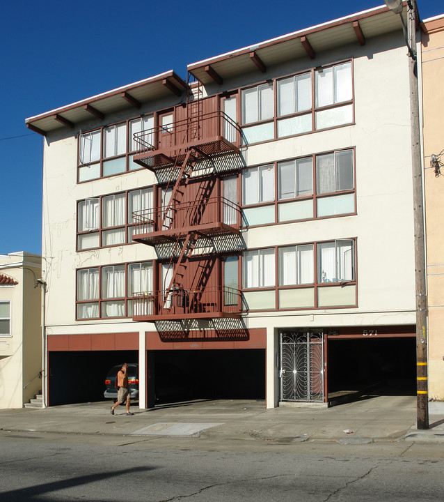 571 33rd Ave in San Francisco, CA - Foto de edificio