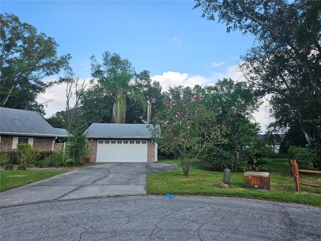 22939 Glen Ct in Land O Lakes, FL - Building Photo - Building Photo