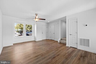 485 Peleton St in Hagerstown, MD - Foto de edificio - Building Photo