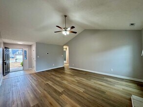 2202 Foster Gwin Ln in Fayetteville, NC - Building Photo - Building Photo