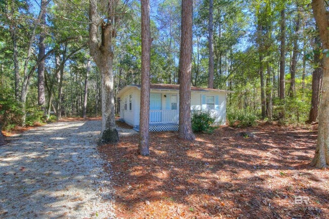 15750 Scenic Hwy 98 in Fairhope, AL - Building Photo - Building Photo