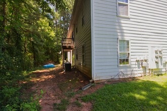 1687 Cannonball Ct NW in Lawrenceville, GA - Foto de edificio - Building Photo