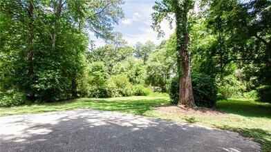 4293 Rickenbacker Way NE in Atlanta, GA - Building Photo - Building Photo