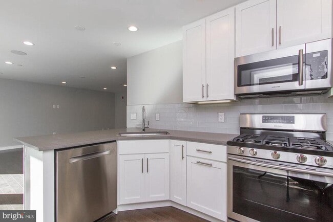 property at 720-22 S Sartain St