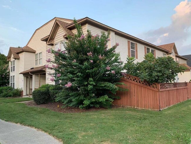 property at 137 Post Oak Rd